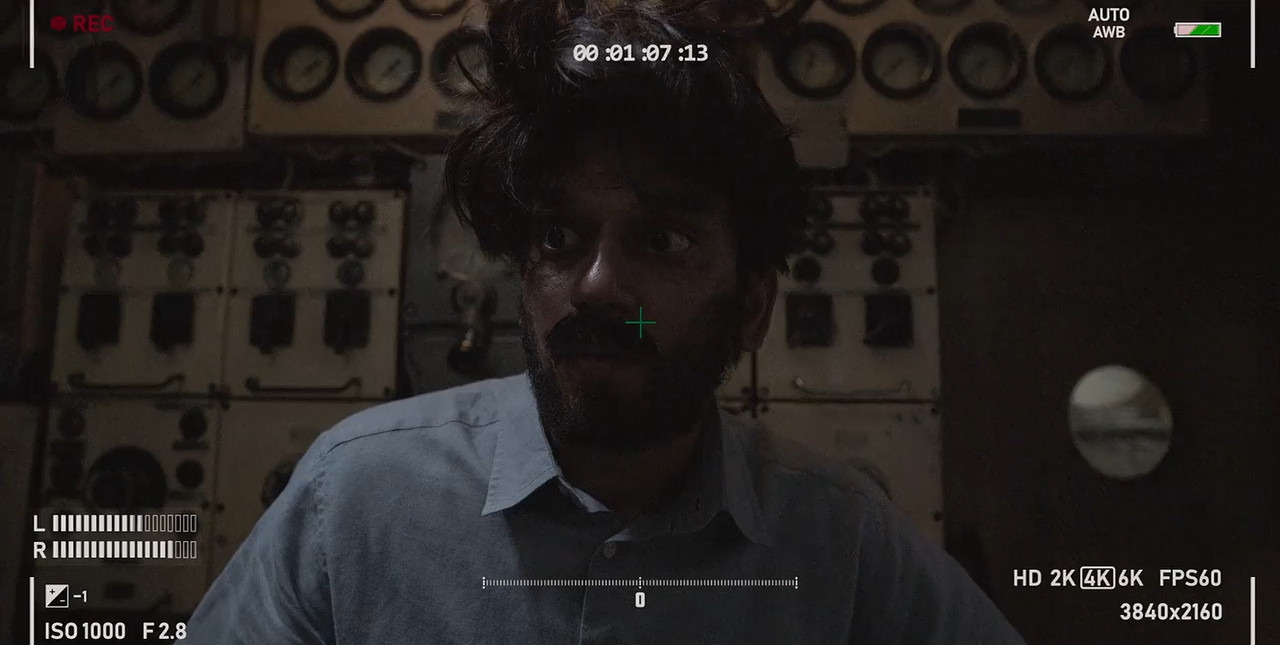 OK Computer (2021) Season 1 [Hindi + Tamil + Telugu + Malayalam + Kannada] WebRip 480p 720p ESub - Complete Screenshot