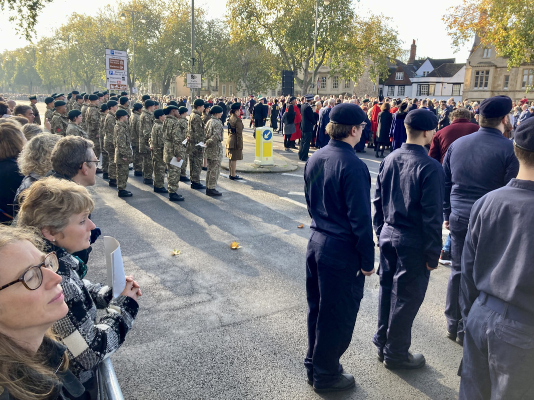 63960258-64EE-43DF-83FA-D9C8F59B7DD9