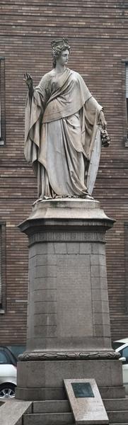 Milán-Turín-Génova-Pavía - Blogs de Italia - Pavía: la famosa batalla y sus torres medievales (55)