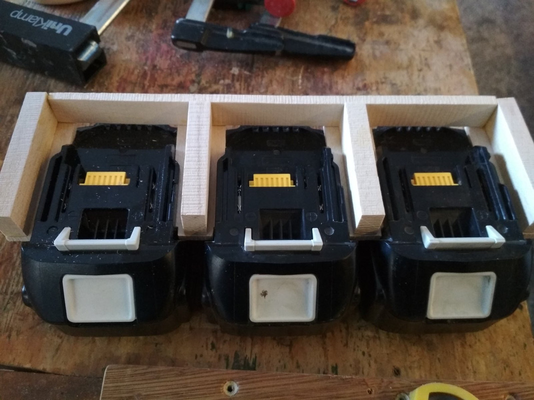 430DE704-C603-468E-8EBE-AD0BBD671989