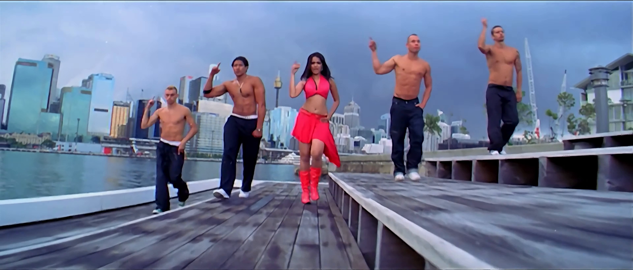 Anushka Shetty Title 4K Song from Okka Magadu2025-04-24 18-31-56-716-183