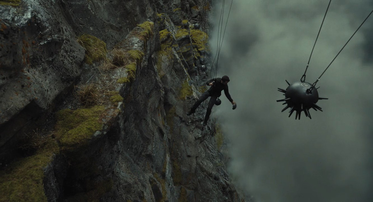 The Gorge 2025 WebRip [English] 480p, 720p Screenshot