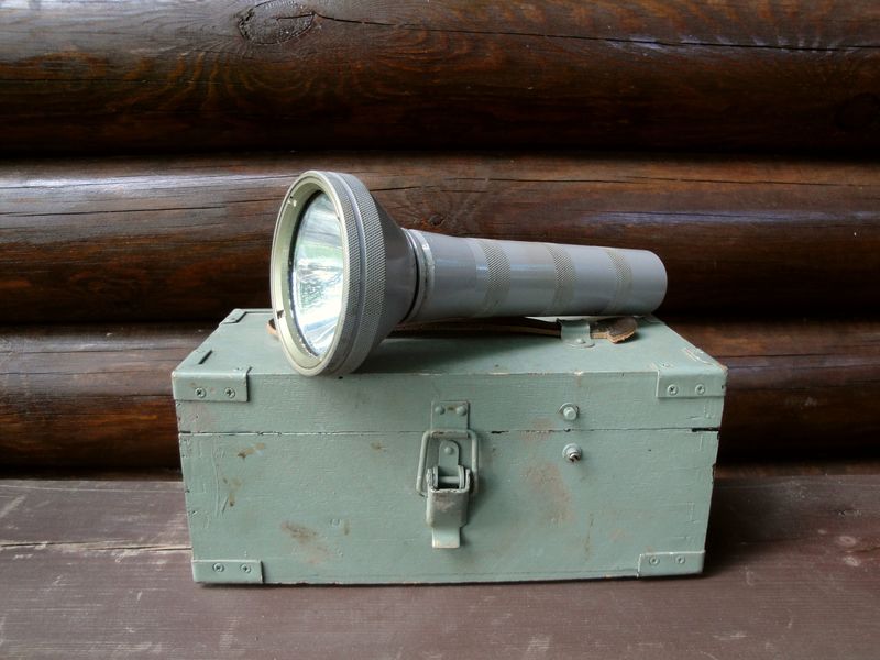 3. фонарь  БЕРИЛЛ