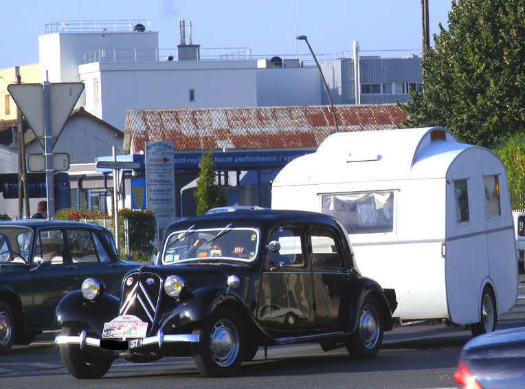 TRAC CARAVANE  8