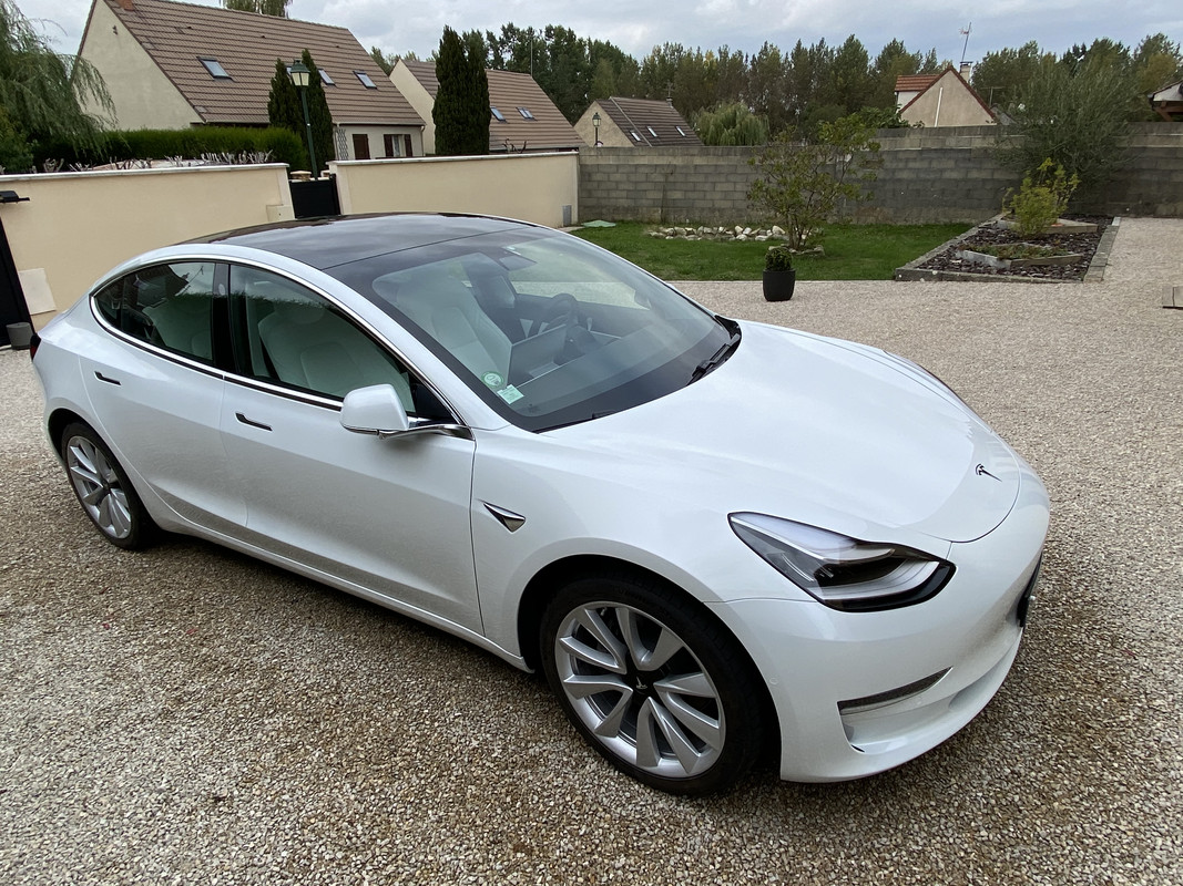 68E0F5FE-62B3-4DA8-B6F6-752F2B396AC7