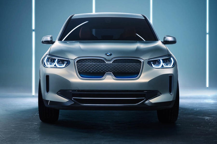 BMW iX3 Concept (2)