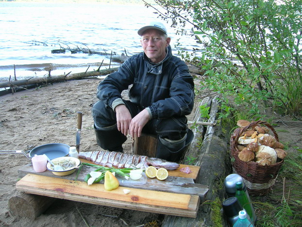 С отцом на рыбалке