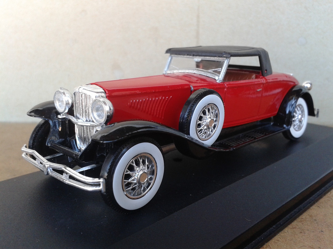 1931 Duesenberg J Murphy Convertible Victoria 2 (Solido - nº39 Coches inolvidables Salvat) (4)