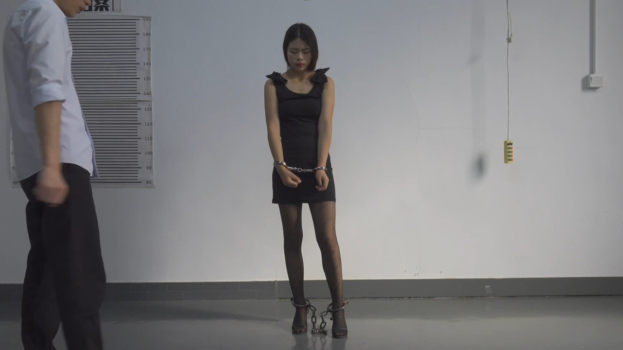 艺束人生 女毒贩紫瑶 上.mp4_20231004_084452.360