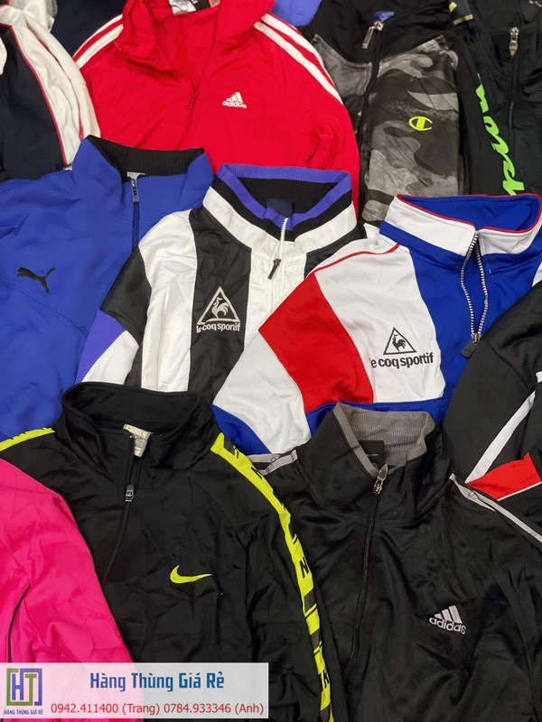 Hang thung_QUAN AO THE THAO NHAT (2)