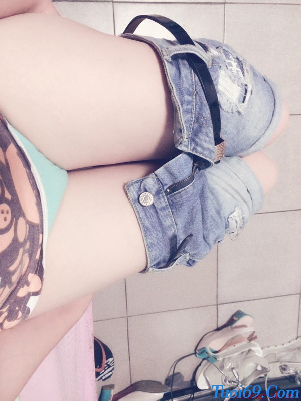 tuoi69-full-anh-sex-tinh-duc-em-sinh-vien-vhnt-trung-uong-tq- (1