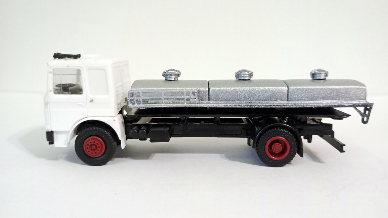 Mach (3328)