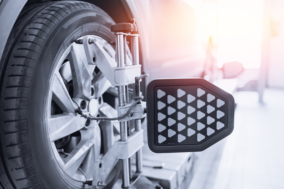 Four Wheel Alignment