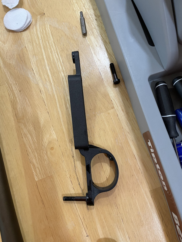 2B7FC60E-35FE-40DF-A722-30AEDCCCBEDE