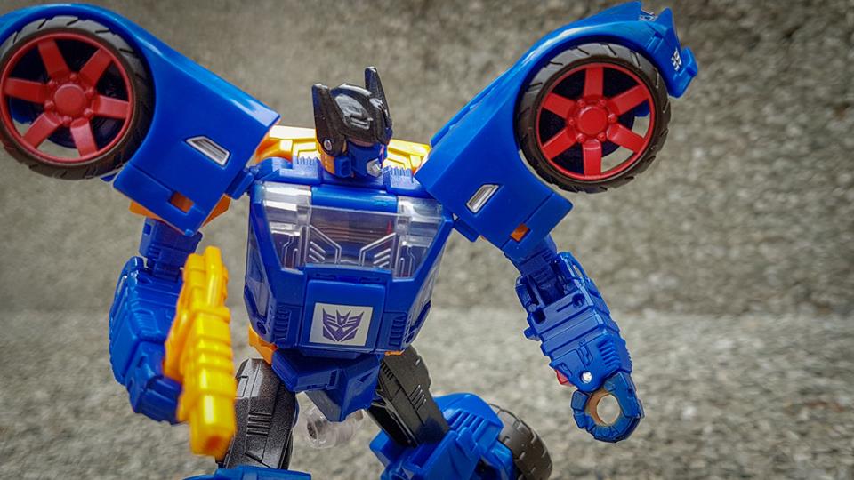 40654879_2215875068631833_957753646601207808_n