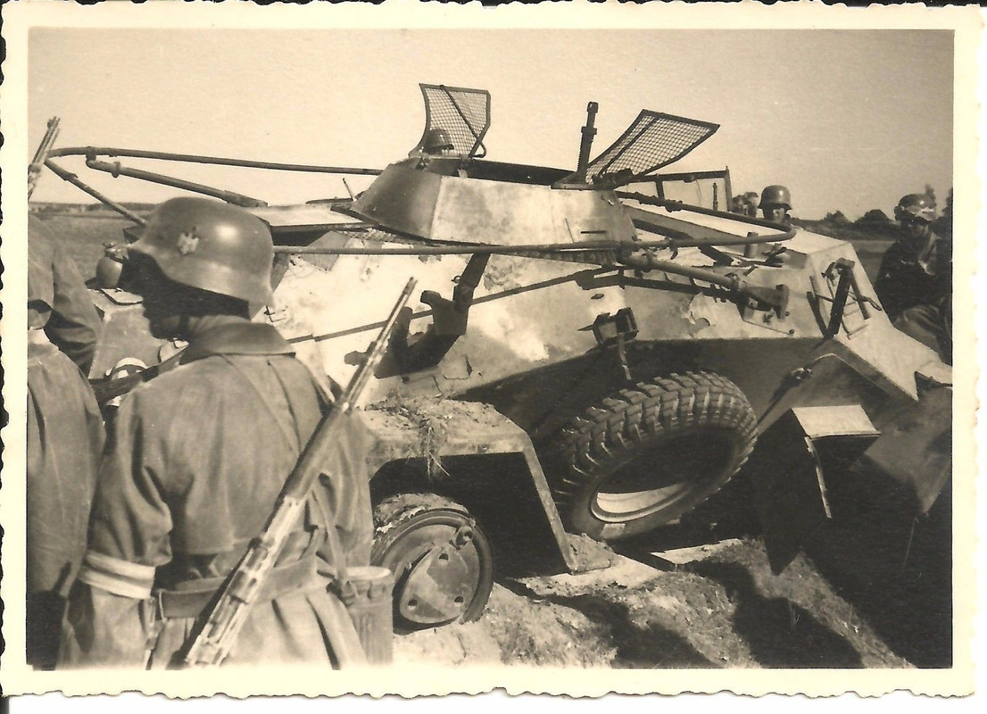 Foto Sdkfz Panzerspähwagen Abschuss Kampf IR29 Ozarow Polen 39