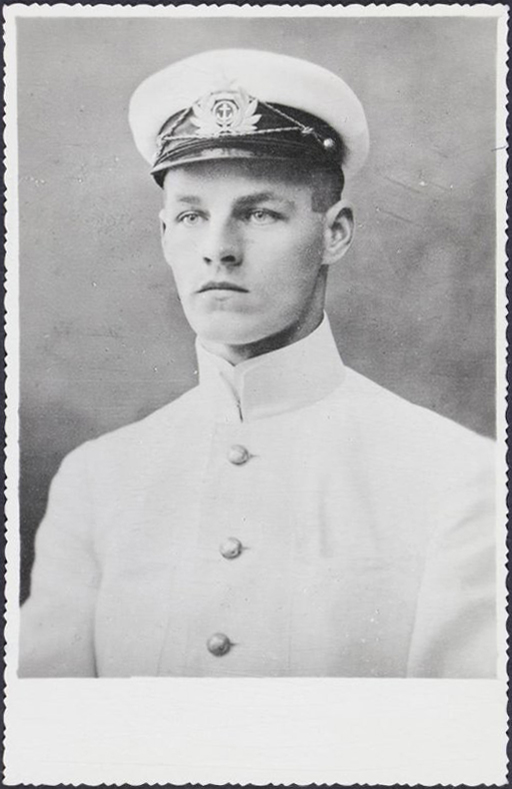 Эрдман Альберт Петрович