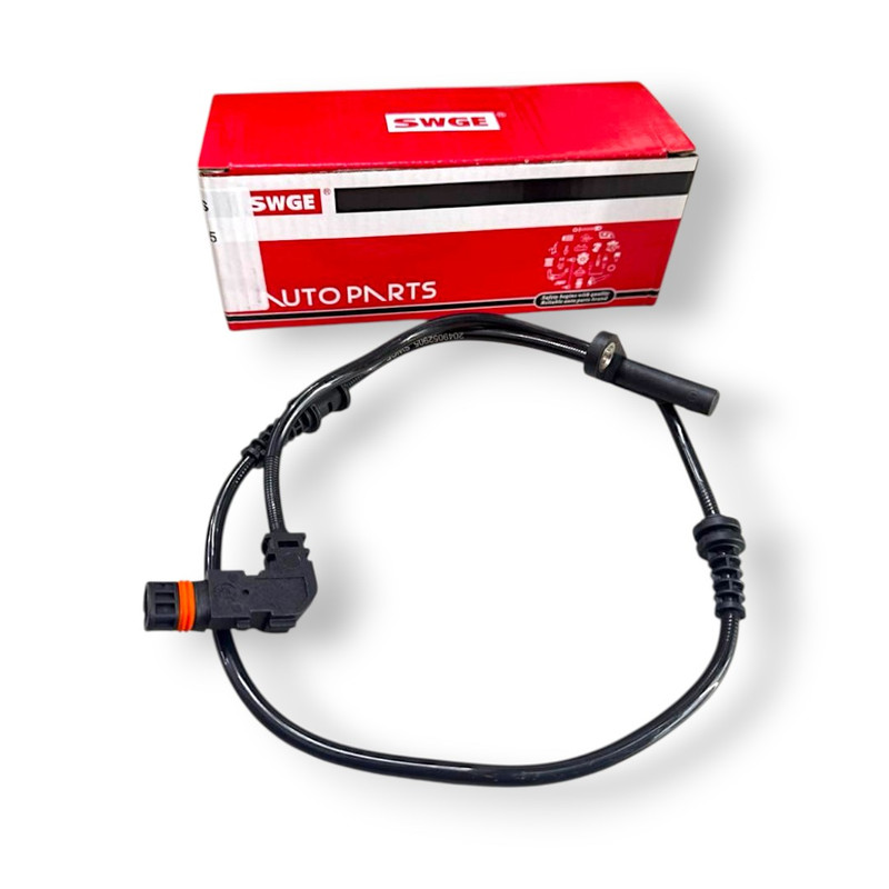 Mercedes Benz Braking System Series Front Brake Pad Wear Sensor for C-Class W204 C204 E-Class W212 C207 GLK X204 SLK R172 (OE: 2049052905 / A2049052905 / 2115401717 / 2205401517)