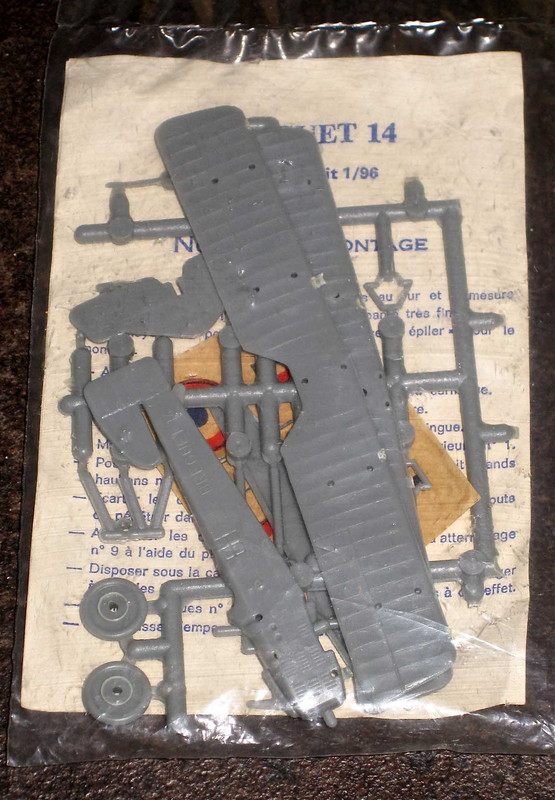 Plastiques Dermatt Bonux Breguet 14 guts