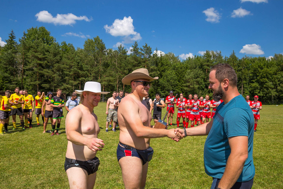 Otev-en-turnaj-odmeny-10