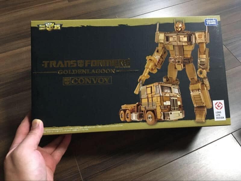 Masterpiece-Golden-Lagoon-Convoy-Packaging-01