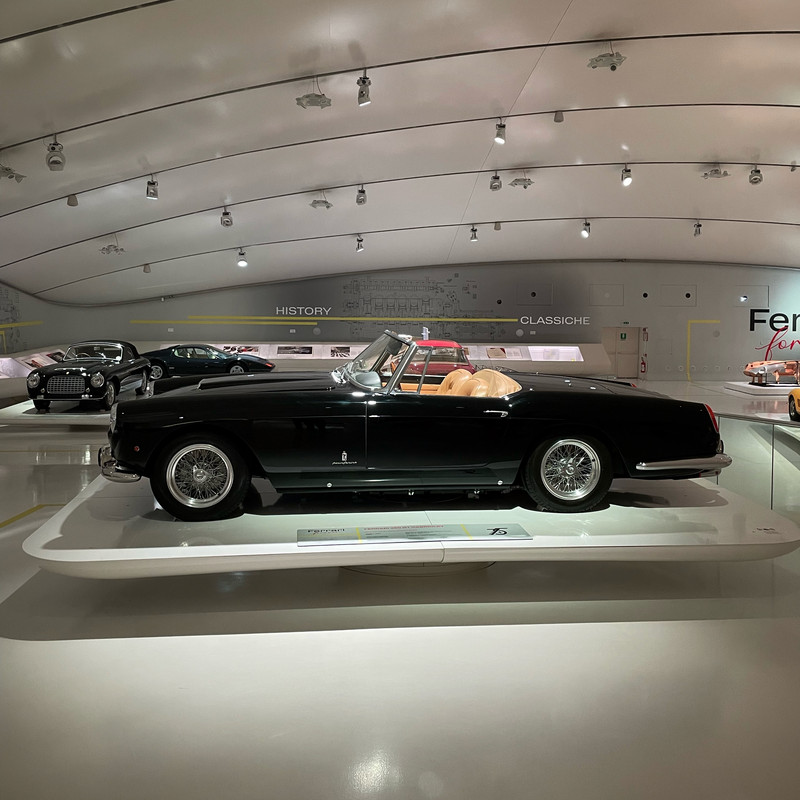 3B08A2E7-8600-4074-8CF4-AB5CFA0E2114