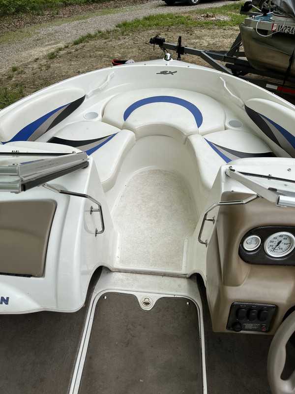 16CCB294-BBAE-401D-88B3-BF8F8CC2A000