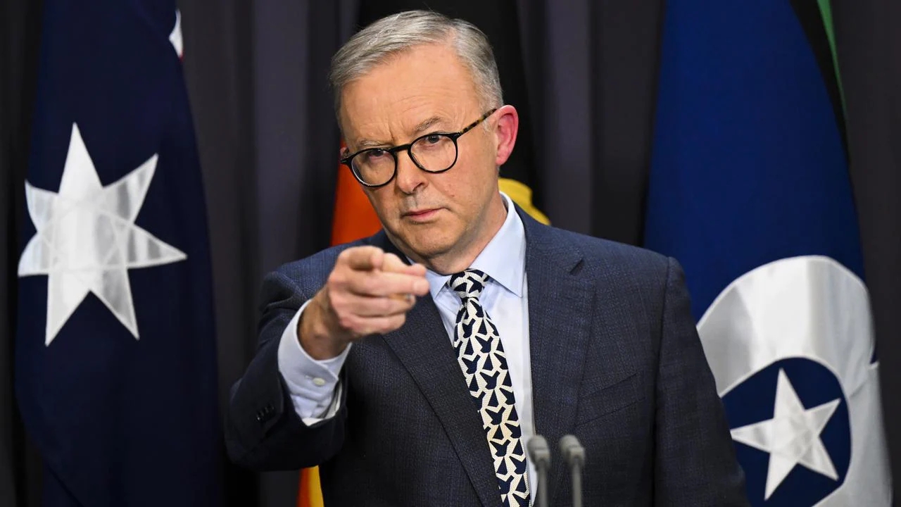 El nuevo gobierno de Australia incluye un récord de 13 mujeres ministras