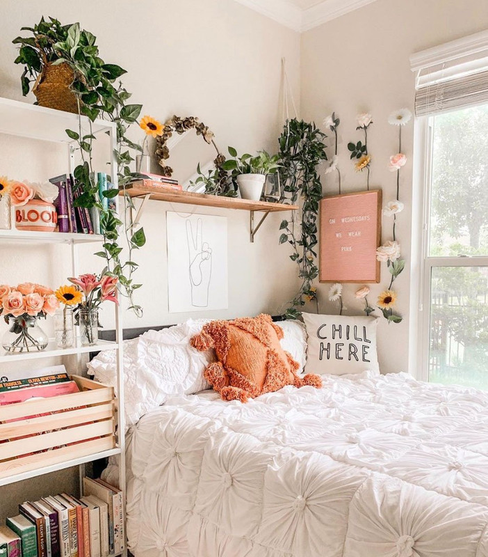 Small Bedroom Ideas