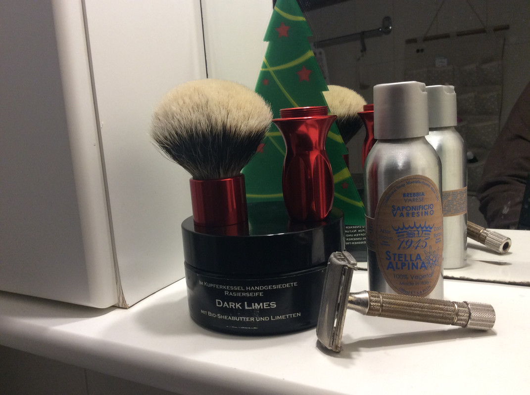 3235ACD3-F7BE-47CC-B39F-140FD266DC84