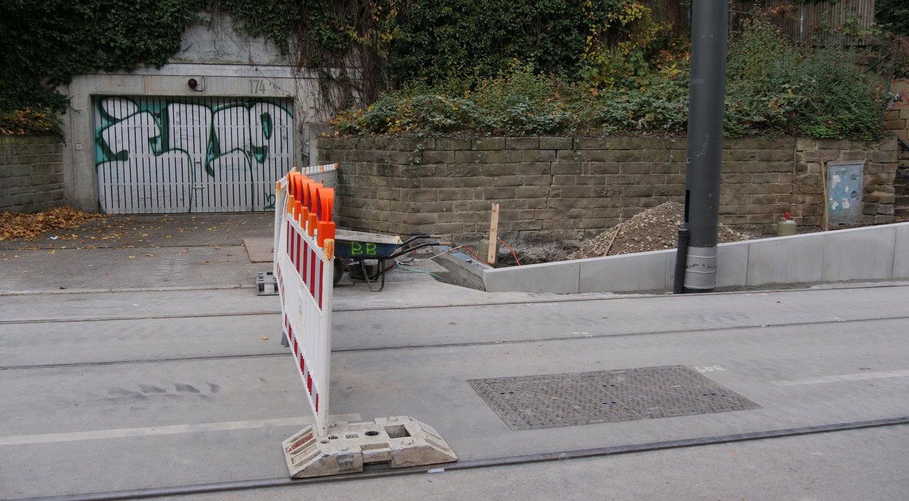 [Bild: 081125-122245-277b.jpg]