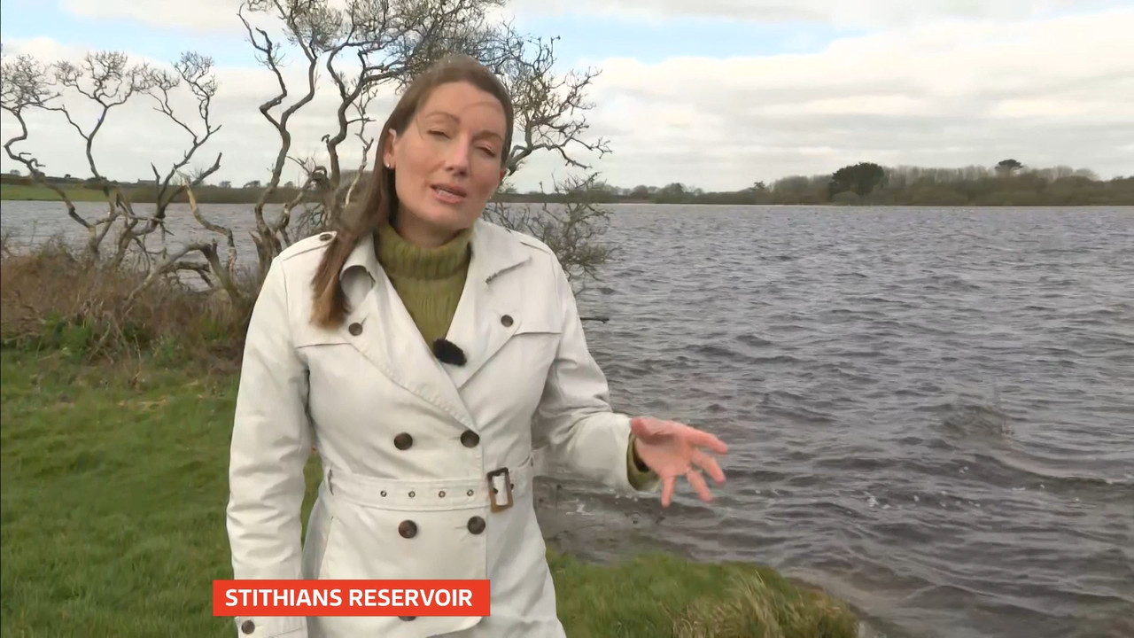 04.03 - 18.00.00 - ITV News West Country..ts_snapshot_09.48.451