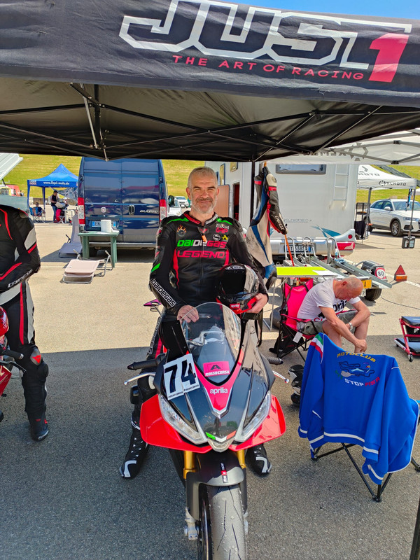 9F804C73-86FE-4F32-946C-19B985D03AE8