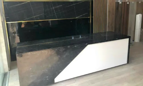 Quầy bar solid surface 02