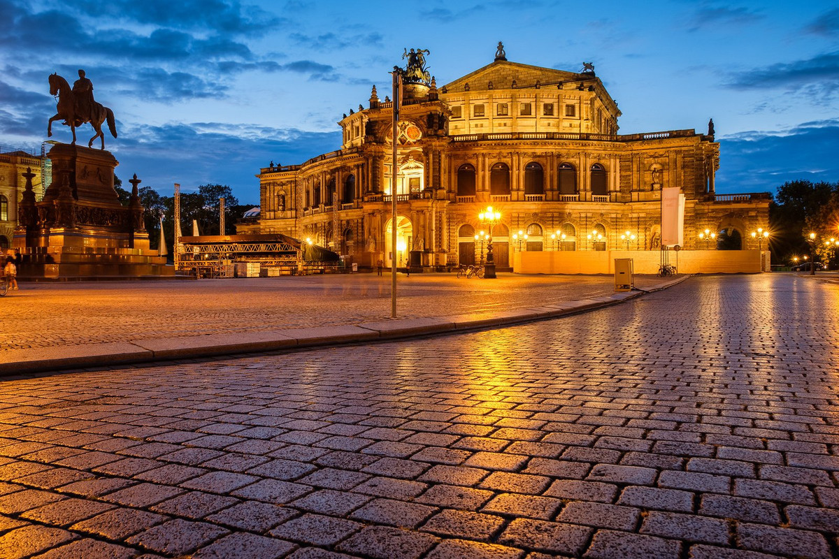 gold-dresden.jpg