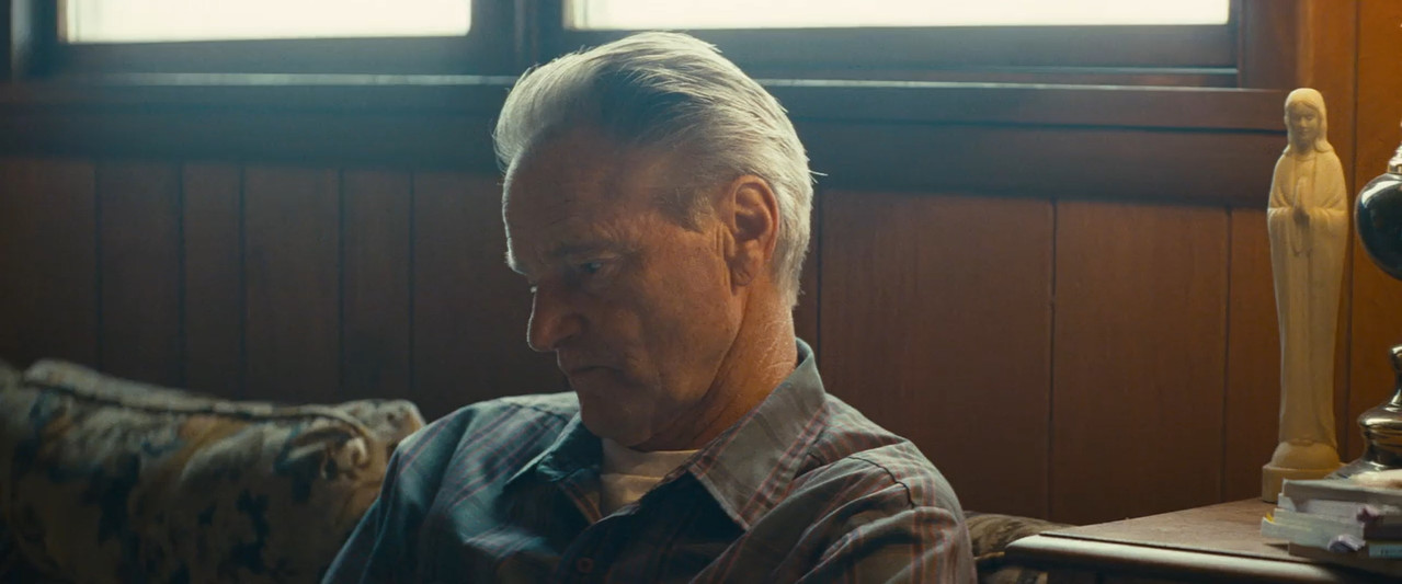 Out of the Furnace 2013 BluRay [Hindi + English] 480p 720p ESub Screenshot