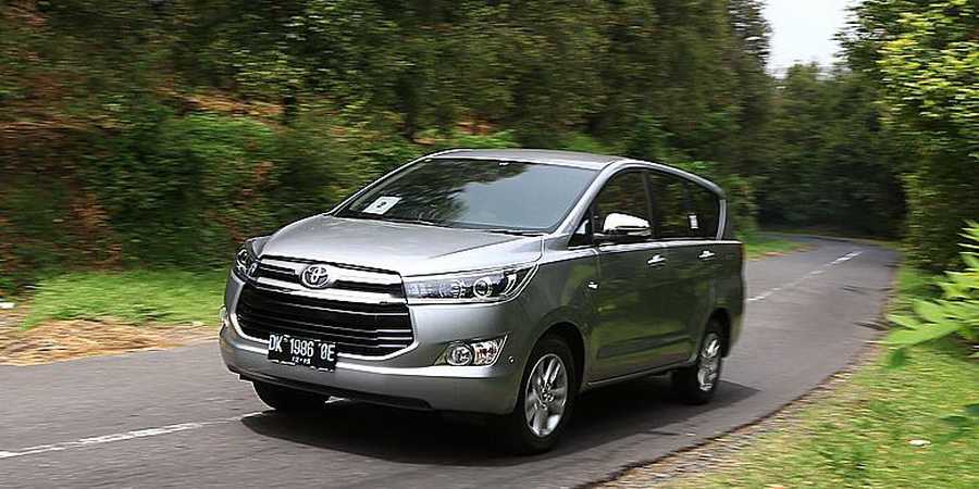 Tayota Innova