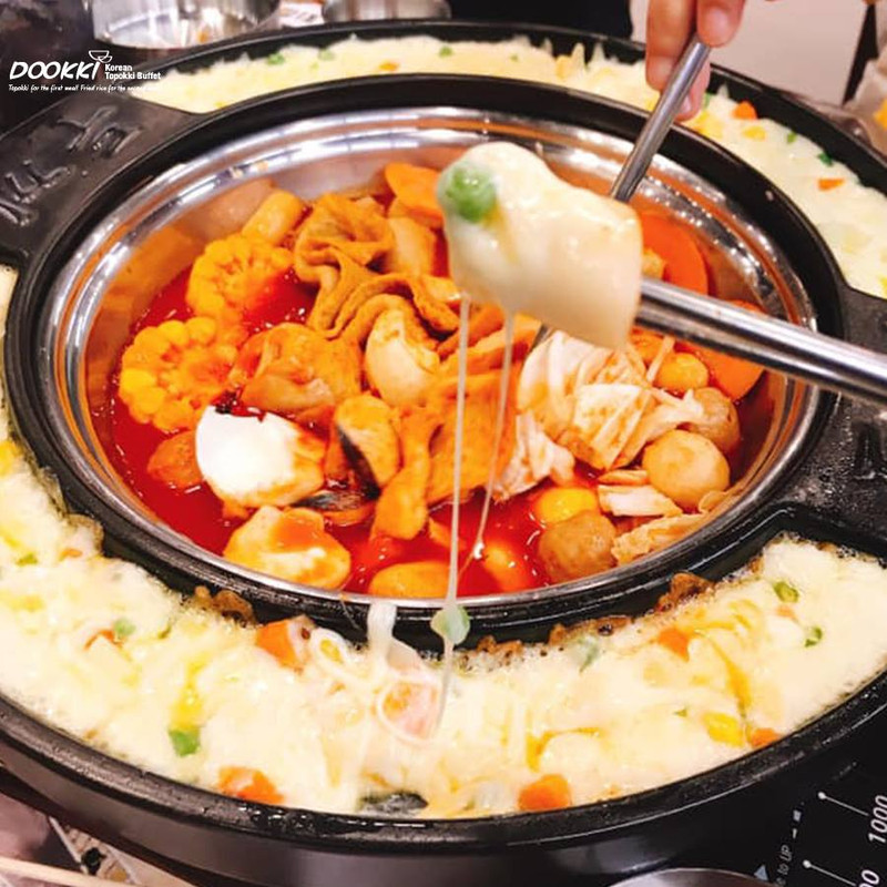 48422176_2267124400224348_1896288053287190528_n