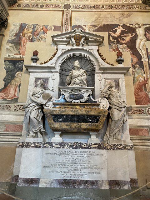 Último día en Florencia y regreso. Santa Croce. - Perugia y Florencia en mayo de 2024 (9)