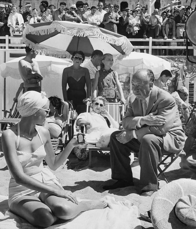 A2F8FD5E-2655-4984-9B63-2E8072CDE461