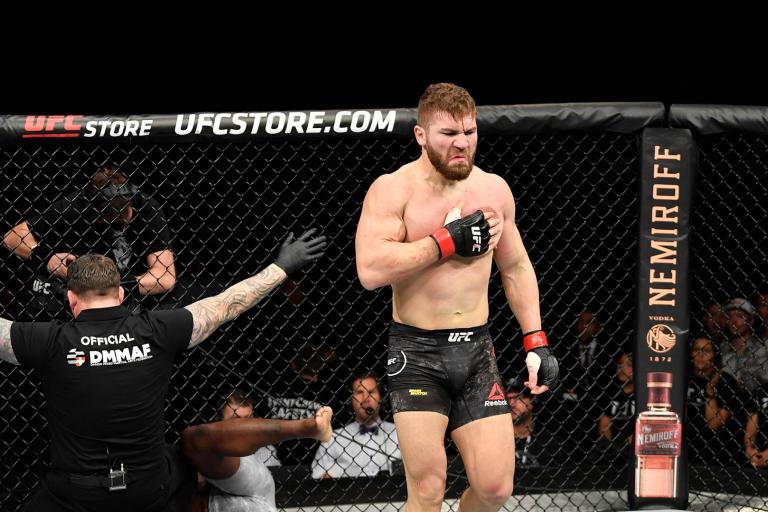 Филипе Линс срещу Йон Кутелаба на UFC Vegas 80