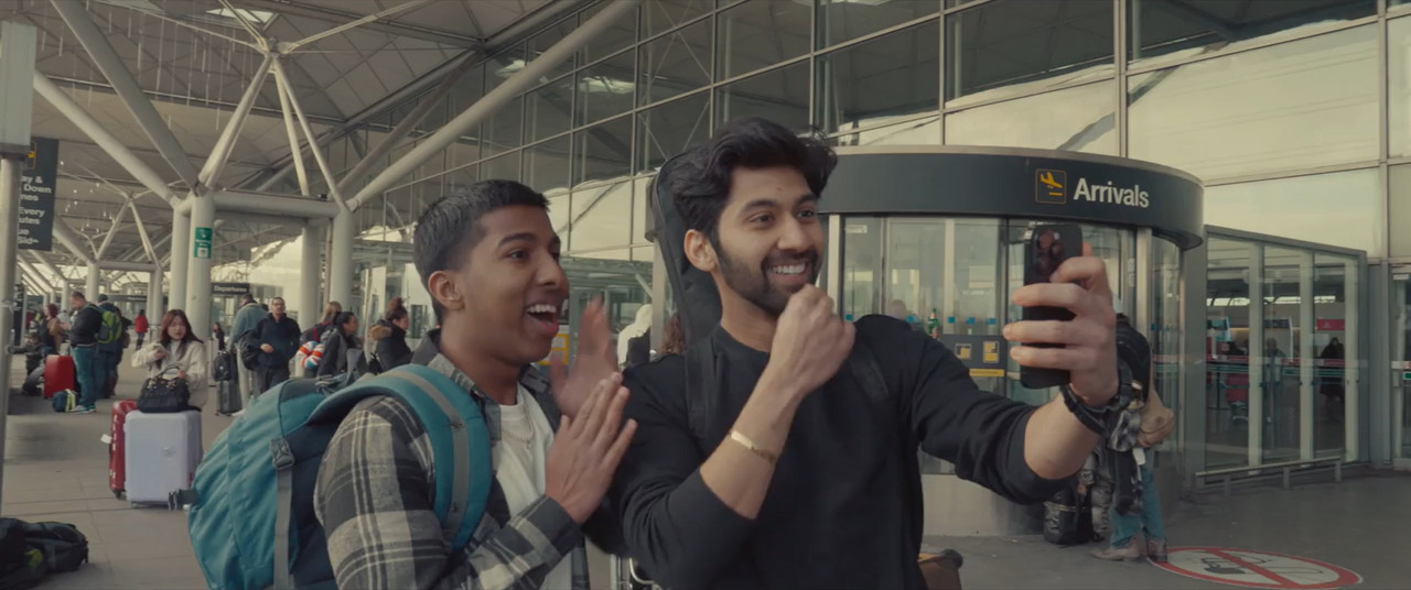 Shanthamee Raathriyil 2025 WebRip [Malayalam] 480p 720p ESub Screenshot