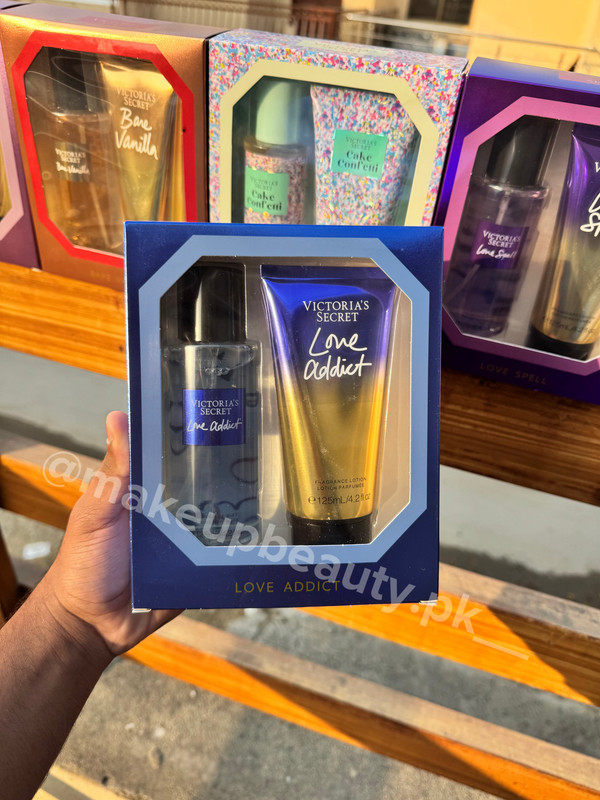 Victoria’s Secret 2 in 1 Mist Plus body Lotion set Love addict.