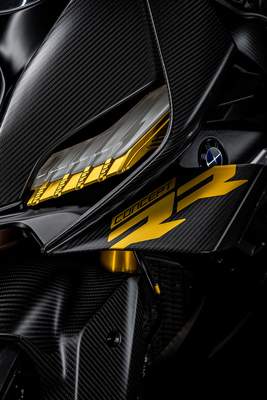 P90599089_highRes_bmw-motorrad-concept