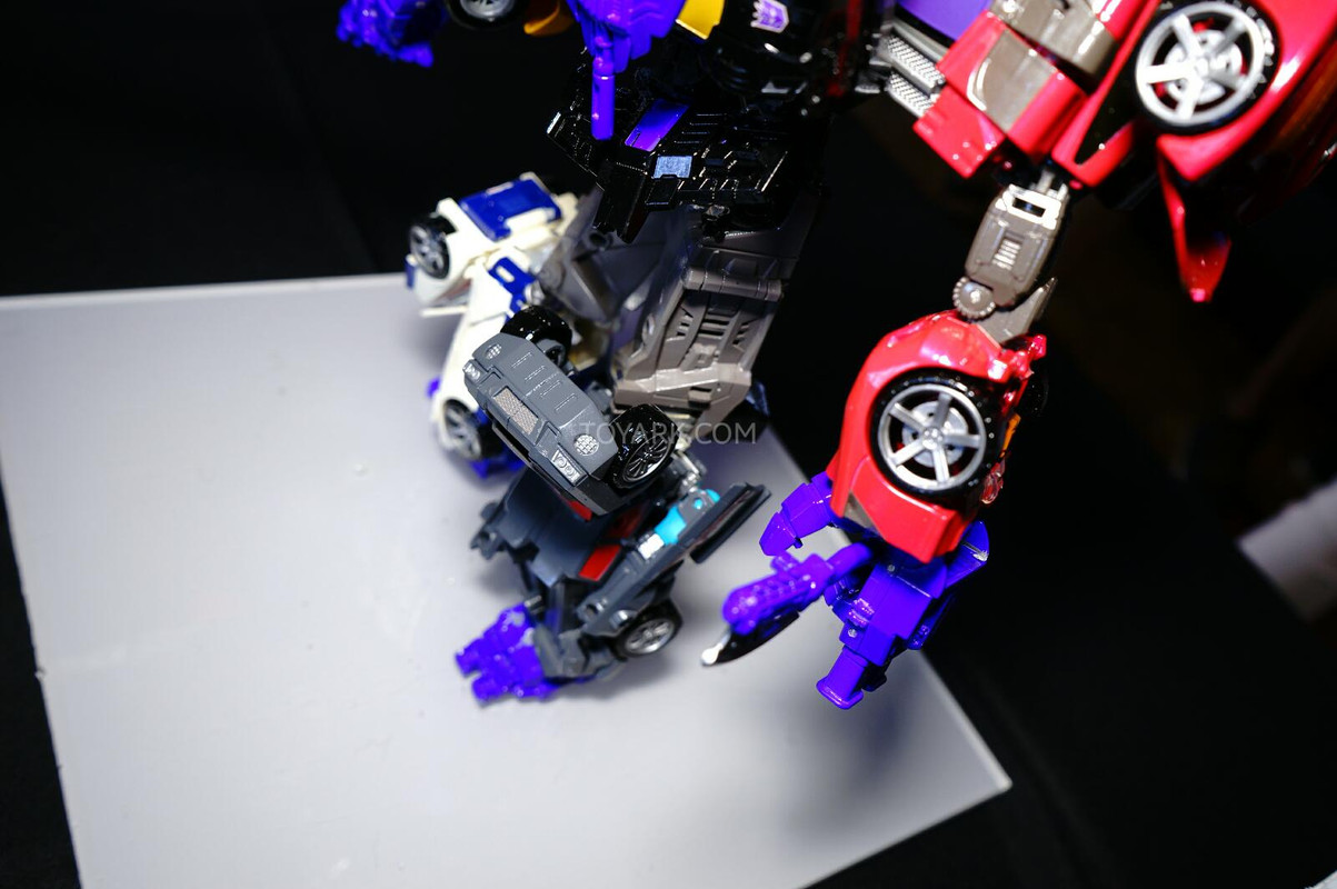 SDCC-2014-Hasbro-Transformers-Breakfast-111_1406