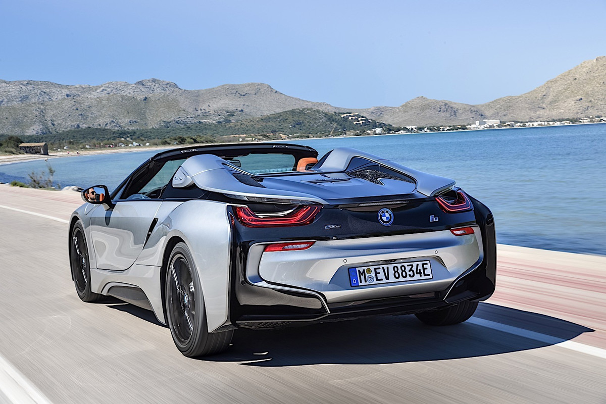 BMW i8 Roadster First Edition (19)