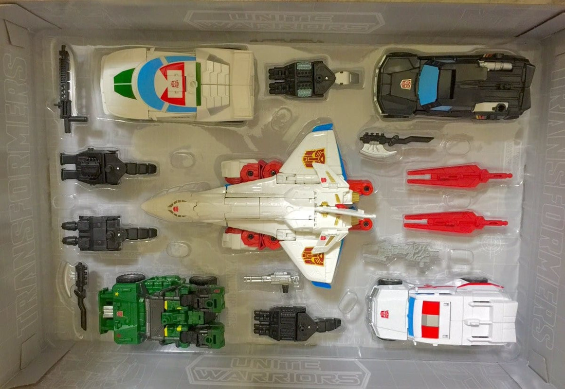 1477921207-uw-lynx-king-01