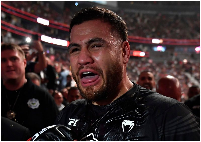 Тай Туиваса полетя в класирането на UFC