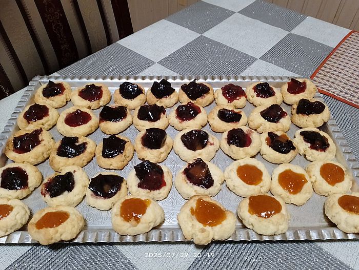 https://i.postimg.cc/rwCsd2H3/angyalszem-20250729.jpg