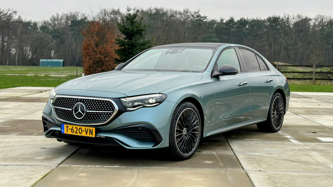 mercedes-benz-e-klasse-e300e-phev-limousine-2024-review-foto4-2.jpg